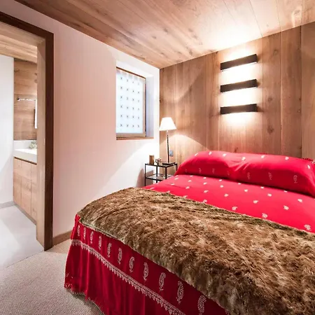 Chalet In Near Ski-slopes
